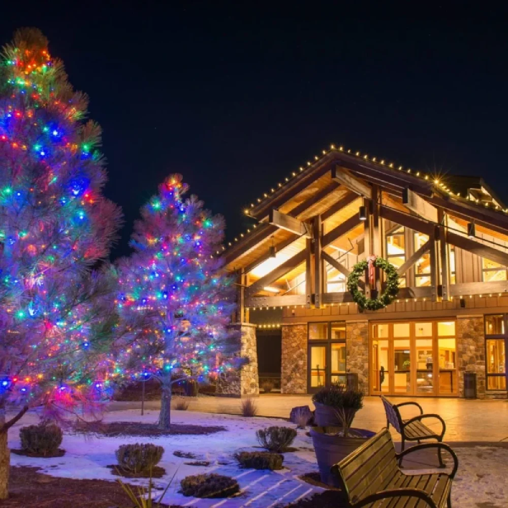 Permanent Christmas Lighting Services brightwrx.com-bend
