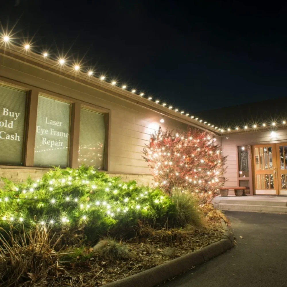 best Christmas Lighting Installation Services brightwrx.com-bend