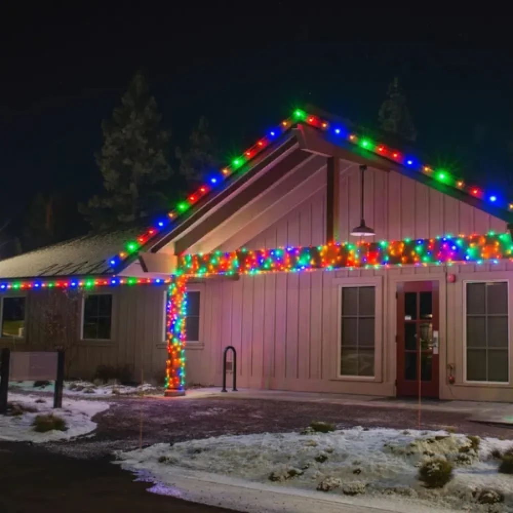 Residential Holiday Lighting brightwrx.com-madras