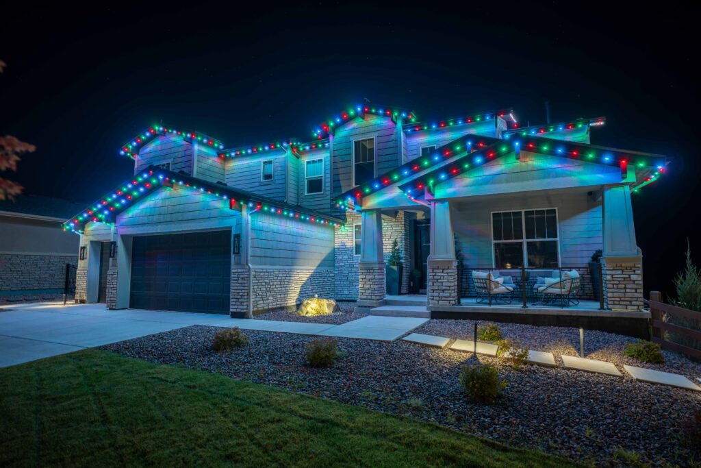 Belle Meade 1 Belle Meade, Tennessee area home with professional holiday lighting by BrightWrx