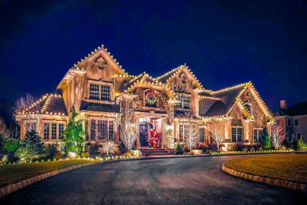 Commercial Holiday Lighting Ideas for Businesses brightwrx.com-portland