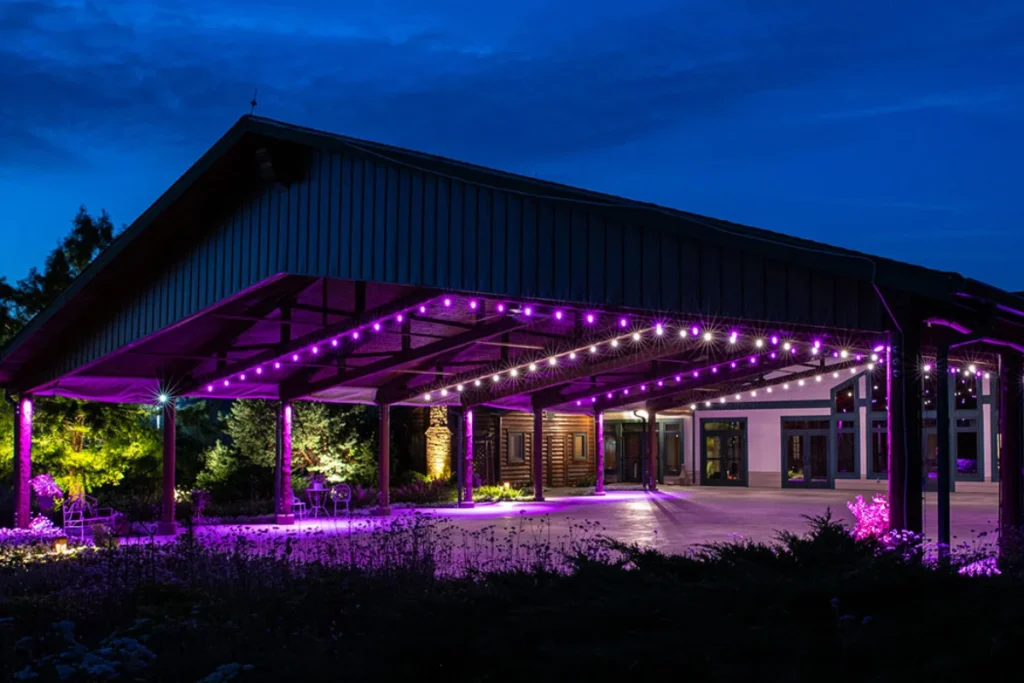 Roofline Lighting Ideas for Commercial Buildings brightwrx.com-portland