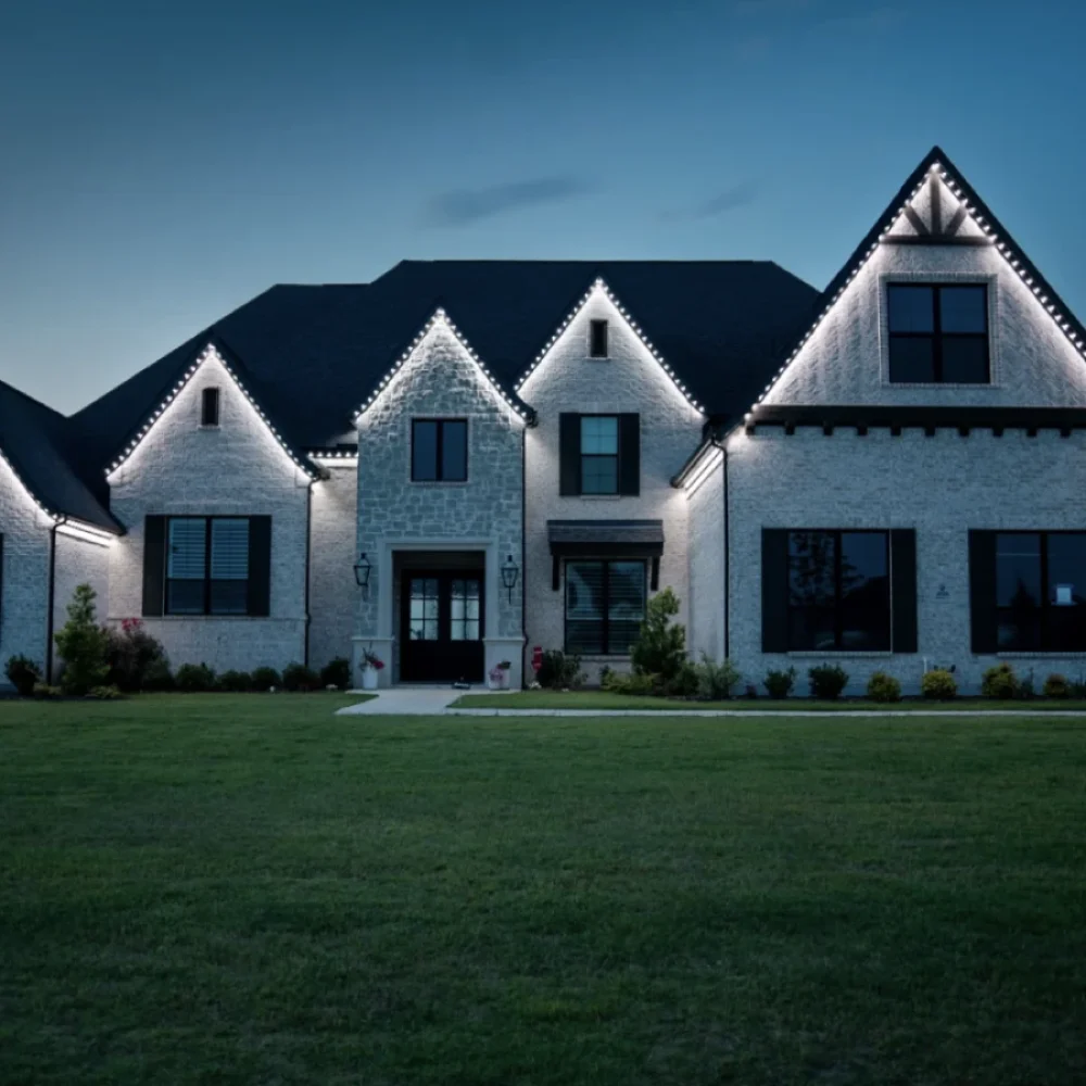 Residential Holiday Lighting in Salem brightwrx.com-salem