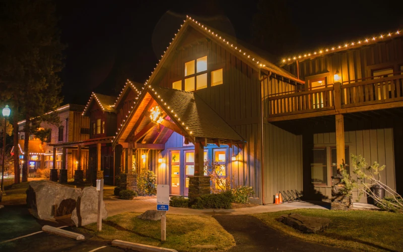 Permanent & Seasonal Lighting Solutions brightwrx.com-south-florida