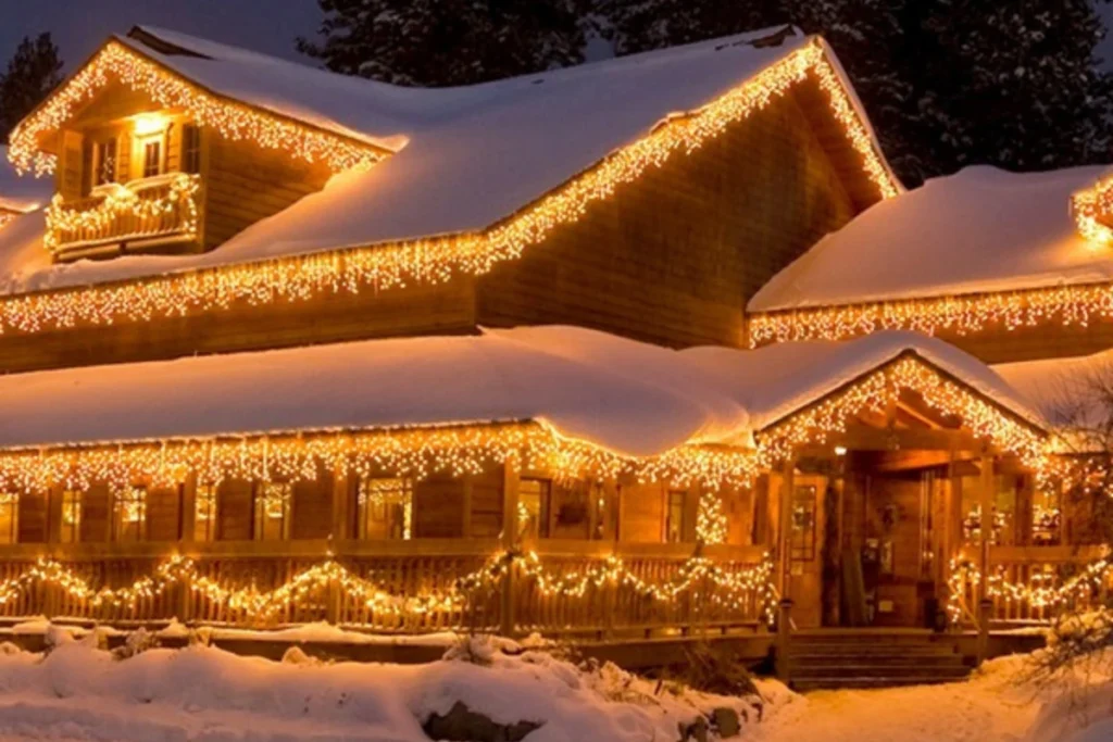 Best Outdoor Icicle Lights for Florida Homes Guide (2026) 5 Best Outdoor Icicle Lights Guide for Florida Homes brightwrx.com-south-florida